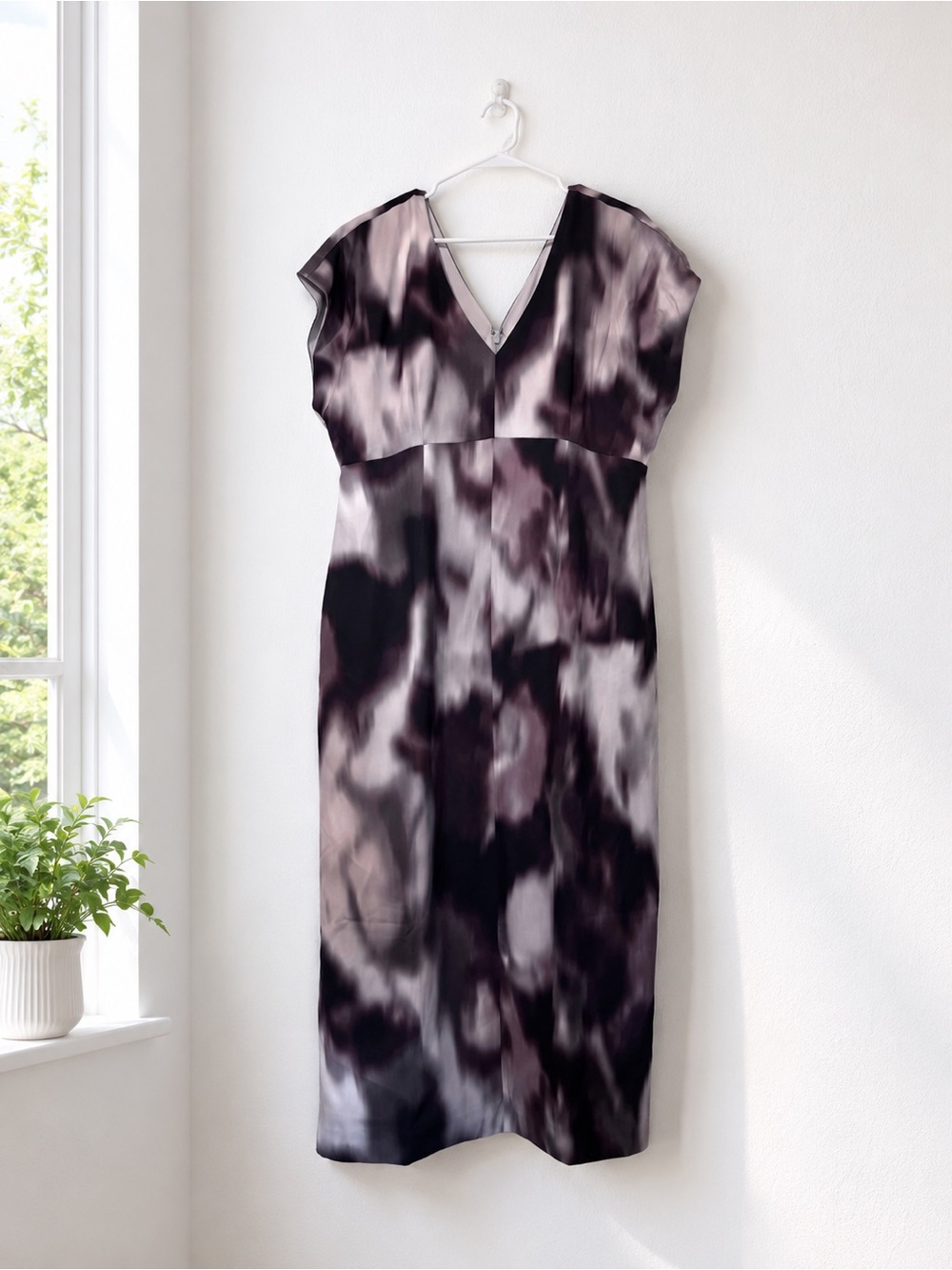 Nordstrom Women’s Abstract Print Sheath Dress Sz Large Purple Taupe V-Neck Midi